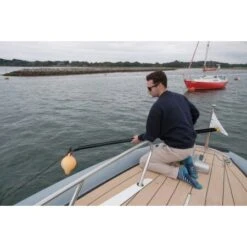 Revolve Aufrollbarer Bootshaken 1,90 M 11 Revolve Aufrollbarer Bootshaken 1,90 M -Boot Und Teile sqreg190 action.jpg